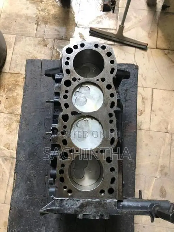 Toyota 3L Reconditioned Engine