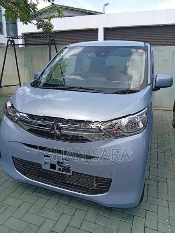 Mitsubishi eK Wagon M 2024