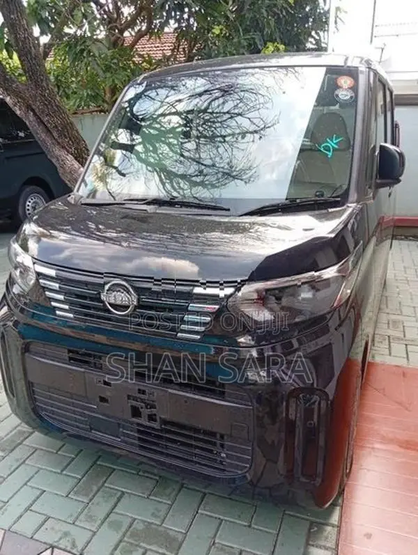 Nissan Roox X 2024