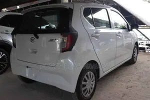 Daihatsu Mira 2024