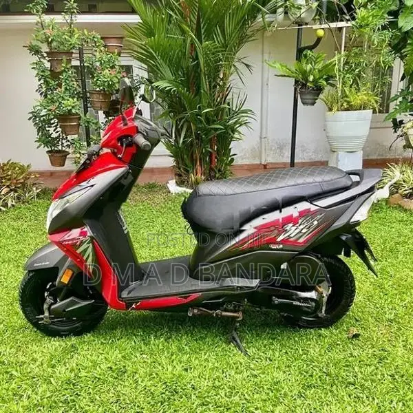 Honda Dio 2018