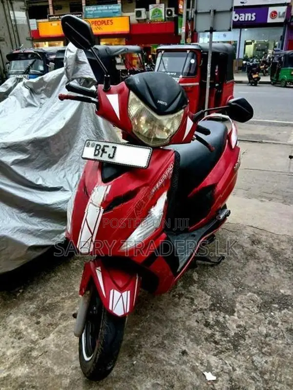 Hero Maestro Edge 125 2017