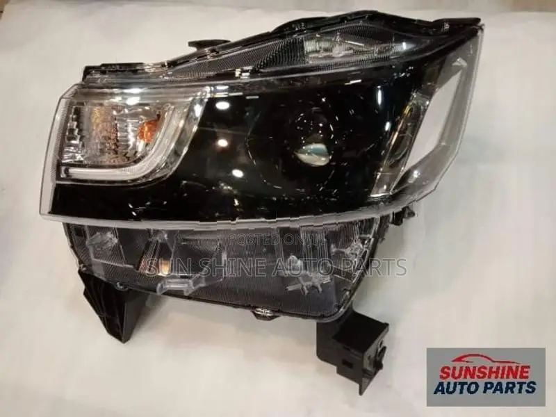 Suzuki Wagon R MH 95s Custom Z Head Light