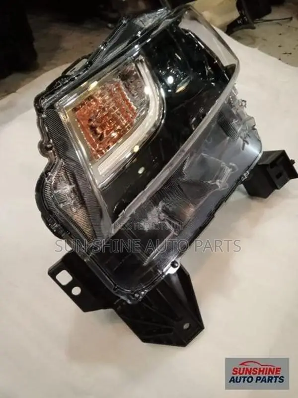 Suzuki Wagon R MH 95s Custom Z Head Light