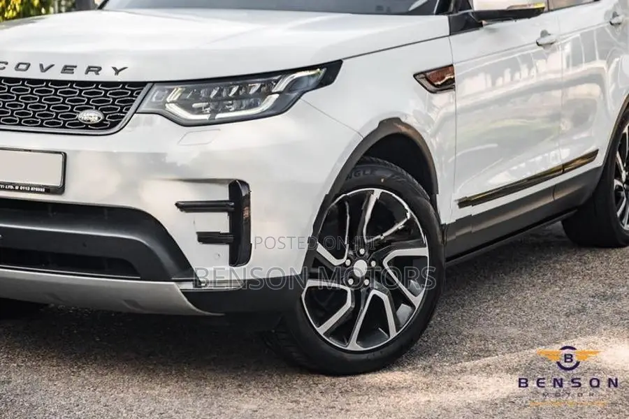 Land Rover Discovery HSE LUXURY 2019