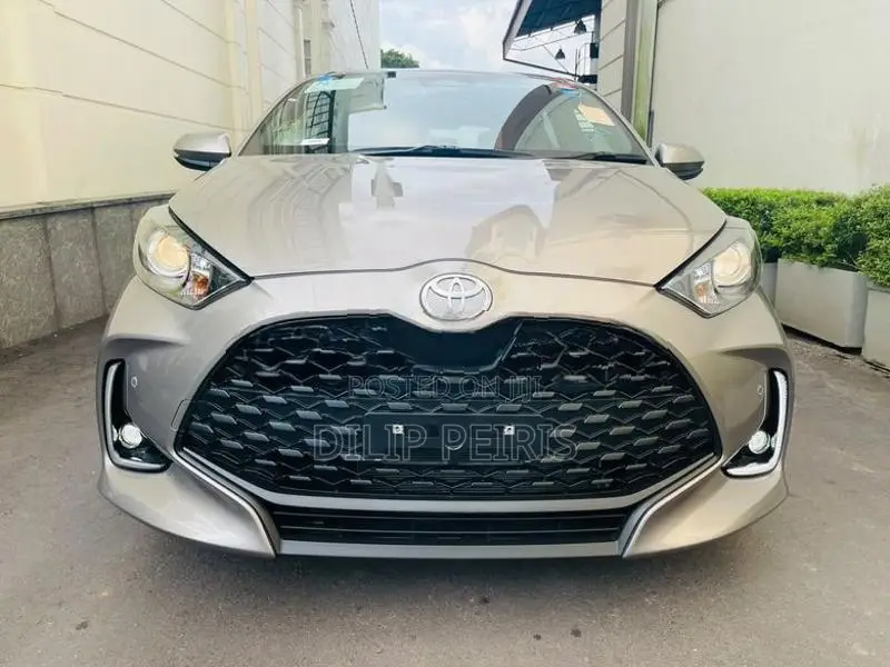 Toyota Yaris X Limited 2024