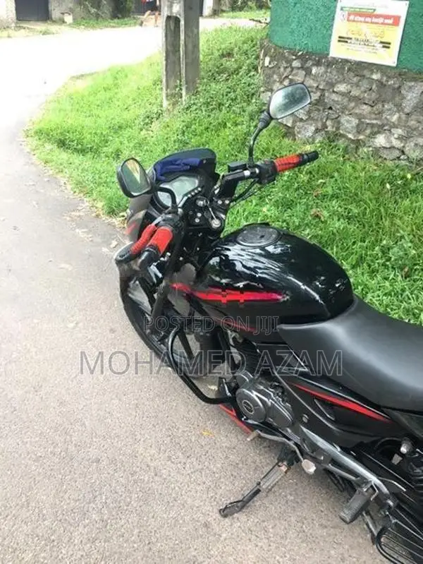 Bajaj Pulsar 150 2011