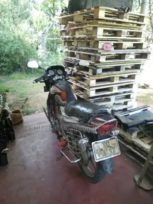 TVS Victor 2006