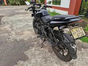 Bajaj Pulsar 135 2011