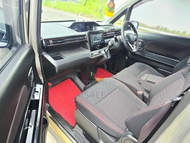 Suzuki Wagon R Stingray Safety 2018