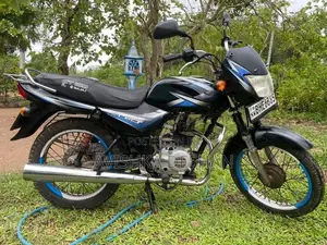 Bajaj CT100 2018