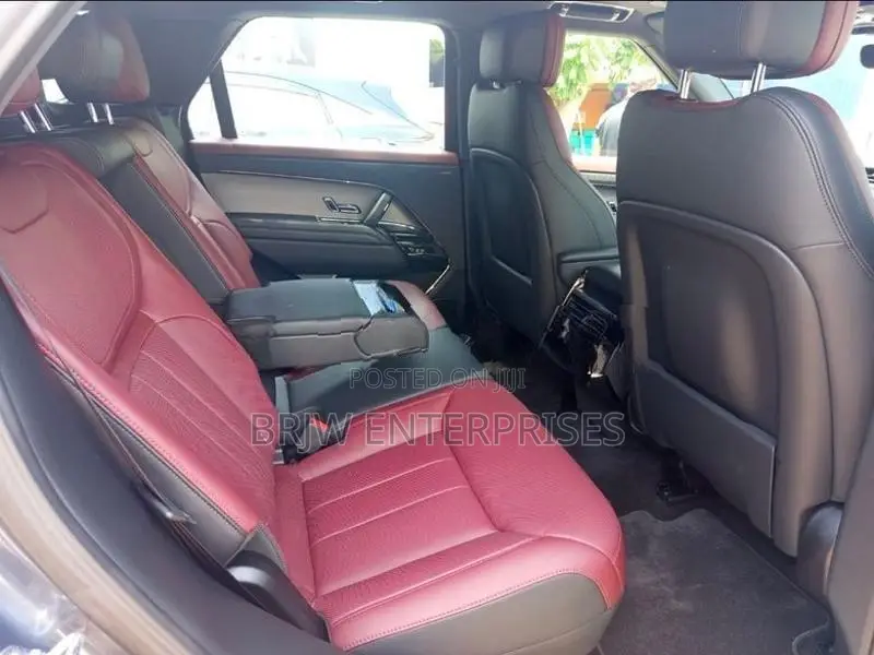 Land Rover Range Sport 2025