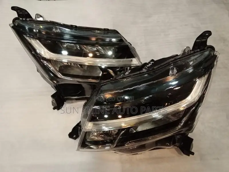 Toyota Tank M900 Head Light