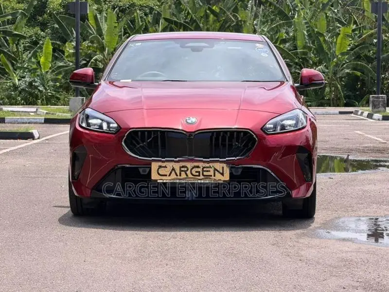 BMW 220i GRAND COUPE M-SPORT 2025