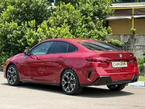 BMW 220i GRAND COUPE M-SPORT 2025