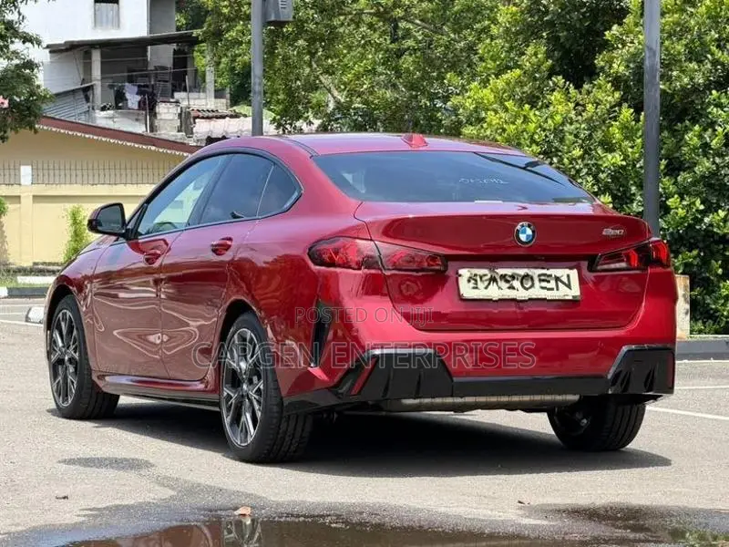 BMW 220i GRAND COUPE M-SPORT 2025