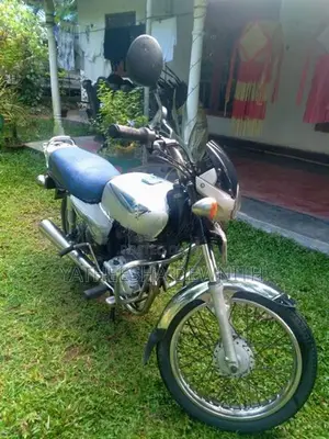 Bajaj Boxer 2002