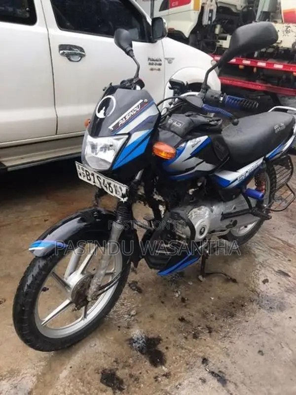 Bajaj CT100 2019