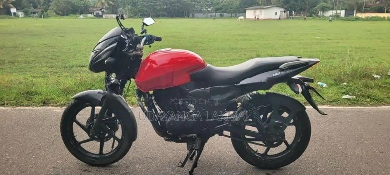 Bajaj Pulsar 180 2007