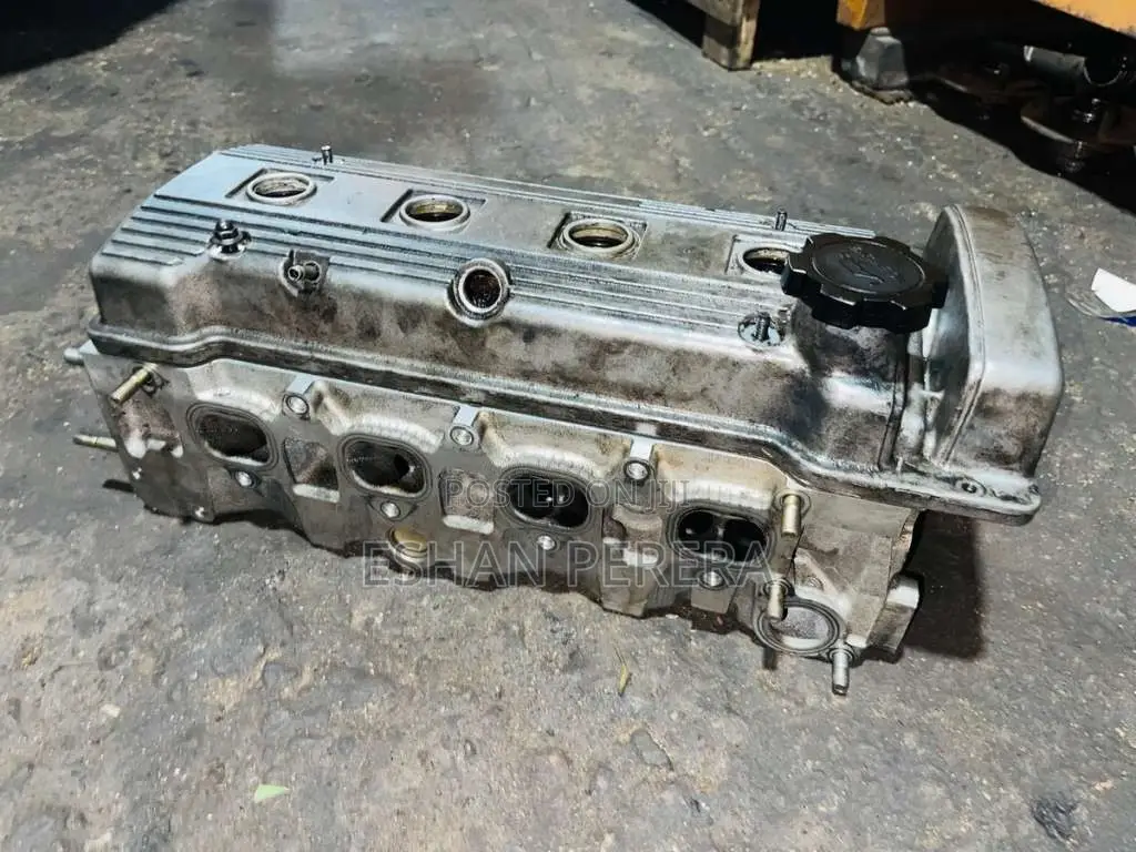 Toyota 4A-FE Cylinder Head for Car