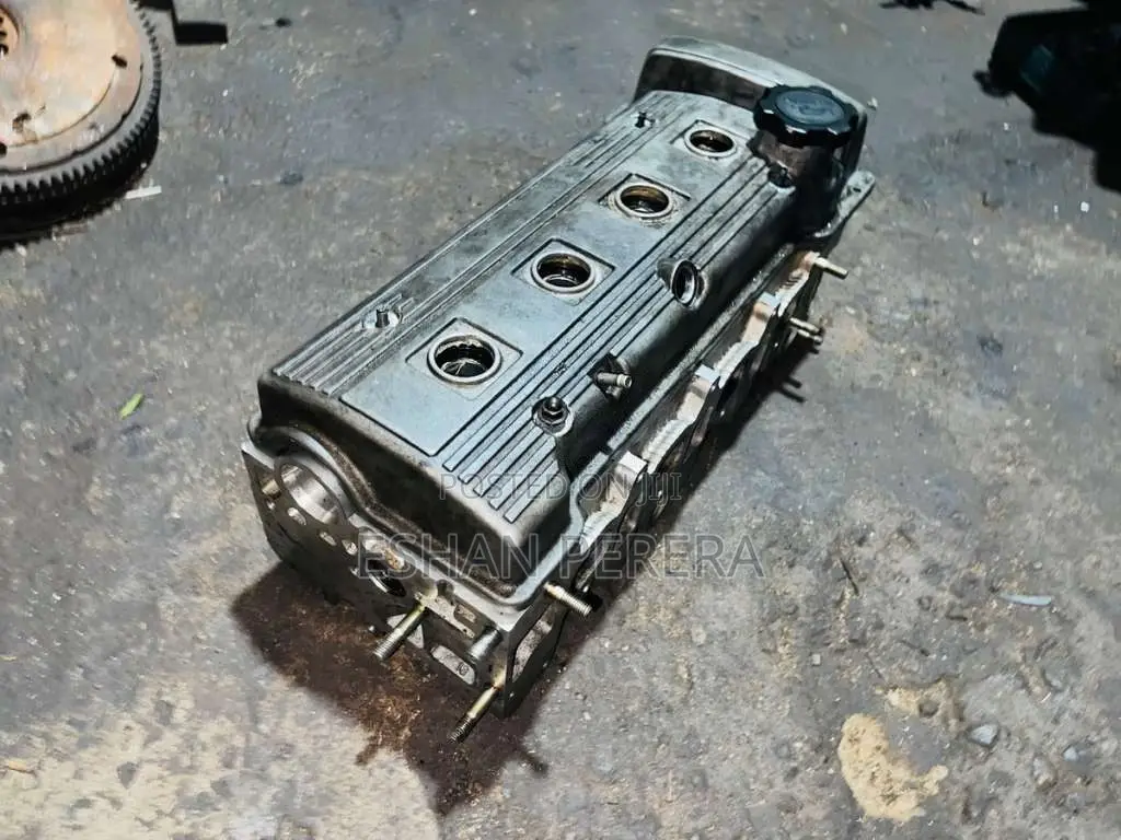 Toyota 4A-FE Cylinder Head for Car