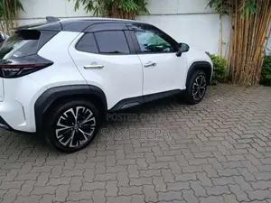 Toyota Yaris Cross Z Adventure Modified 2025 SUV (Used)