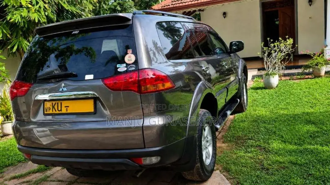 Mitsubishi Montero Sport 2012 SUV (Used)
