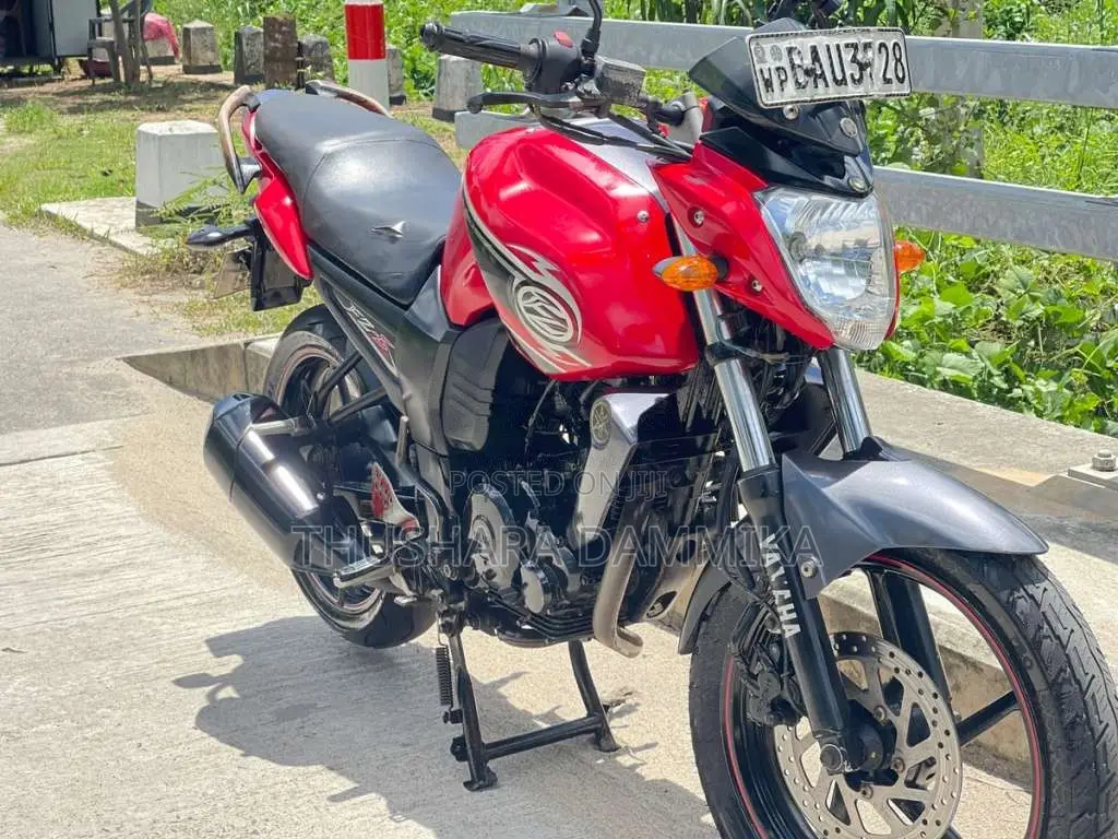 Yamaha FZ-S 2014 Motorbike (Used)