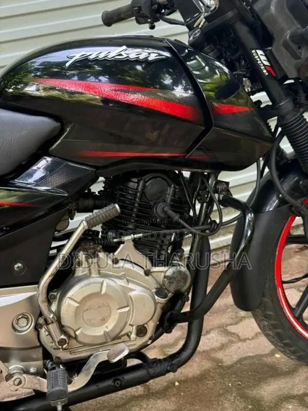Bajaj Pulsar 150 2015 Motorbike (Used)