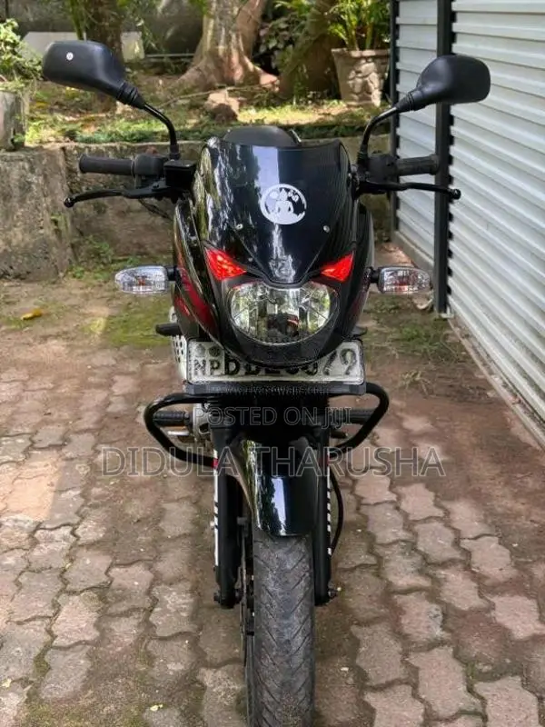 Bajaj Pulsar 150 2015 Motorbike (Used)