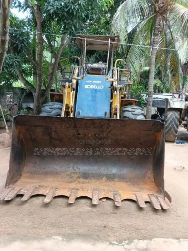 Kobelco Loader 2011 Heavy-Duty (Used)
