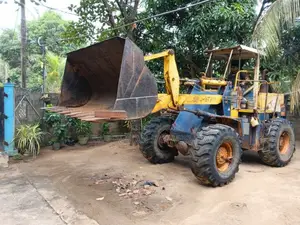 Kobelco Loader 2011 Heavy-Duty (Used)