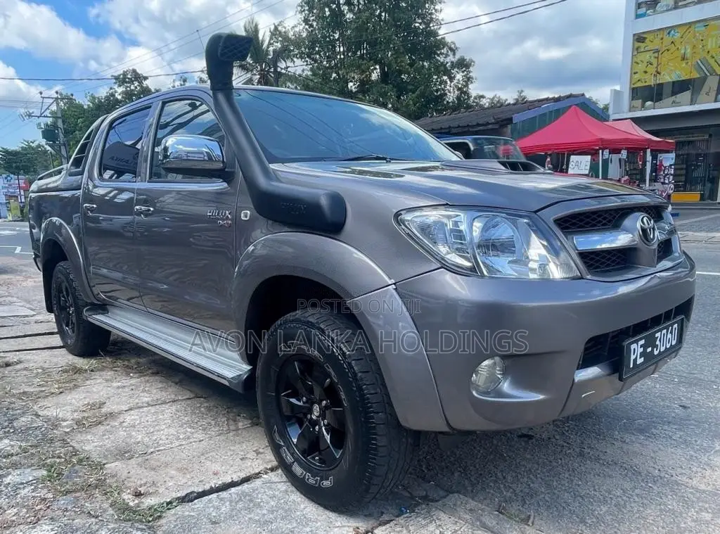 Toyota Hilux Vigo 2006 Pickup (Used)