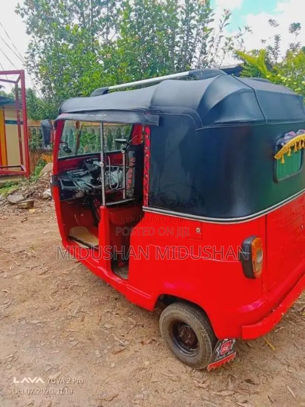 TVS King 2012 Three Wheel (Used)