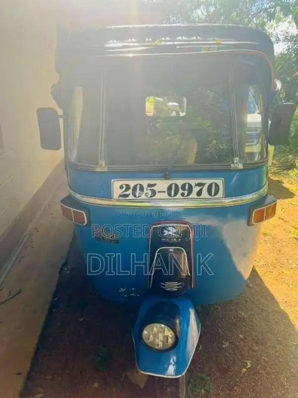 Bajaj 2 Stroke 1999 Three Wheel (Used)