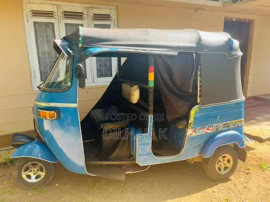 Bajaj 2 Stroke 1999 Three Wheel (Used)