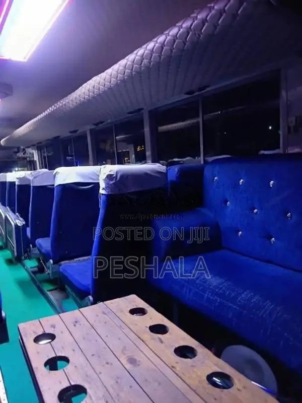 Nissan UD 1991 Bus (Used)