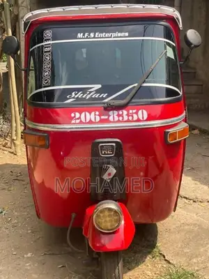 Bajaj RE 2 Stroke 2000 Three Wheel (Used)