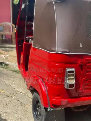 Bajaj RE 2 Stroke 2000 Three Wheel (Used)
