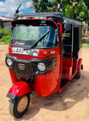 Bajaj RE 2015 Three Wheel (Used)