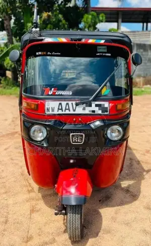 Bajaj RE 2015 Three Wheel (Used)