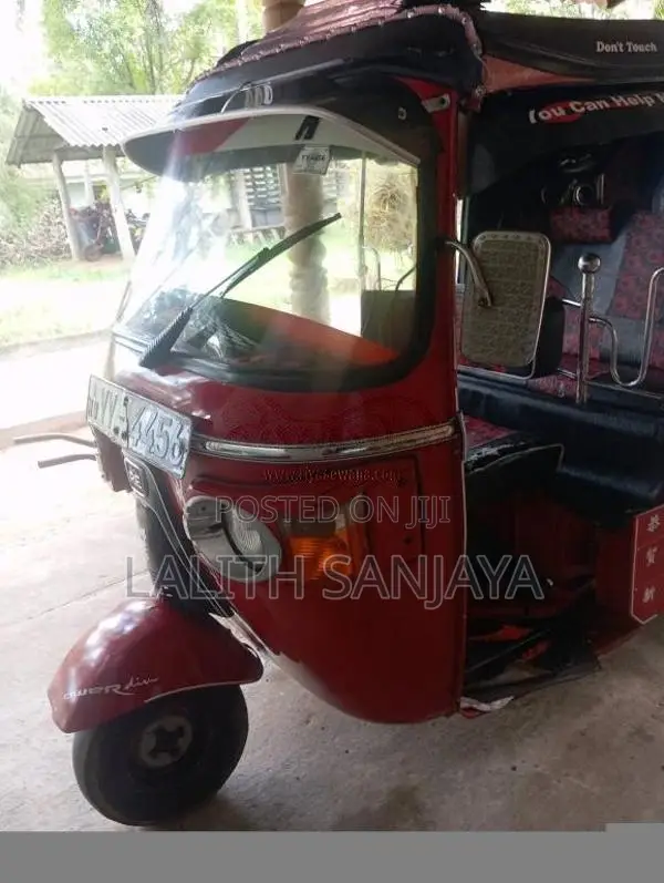 Bajaj 4 Stroke 2012 Three Wheel (Used)