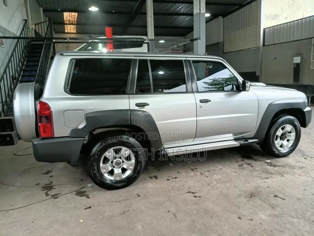 Nissan Patrol Y61 2015 SUV (Used)
