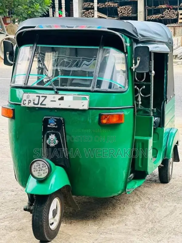 Bajaj 2 stroke 2005 Three Wheel (Used)