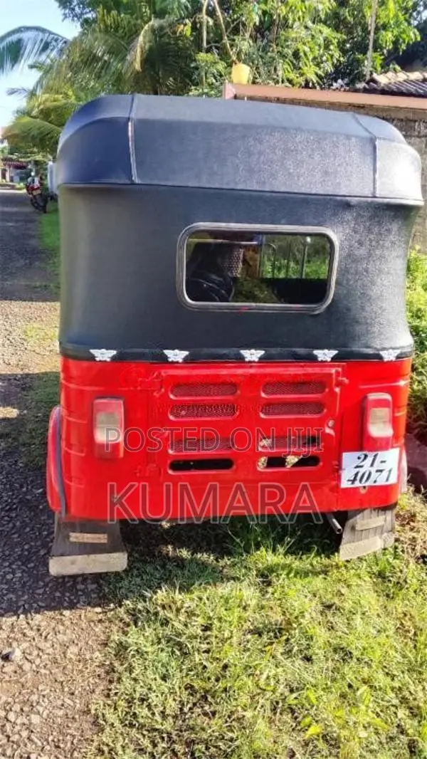 Bajaj Re 1996 Three Wheel (Used)