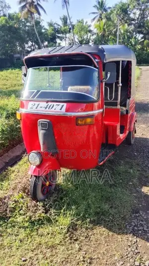 Bajaj Re 1996 Three Wheel (Used)