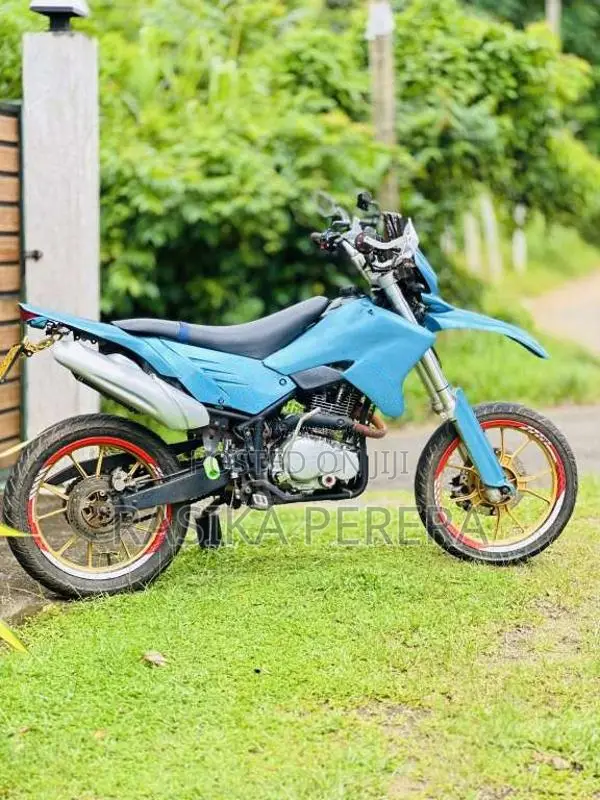 Demak DTM 200 2017 Motorbike (Used)