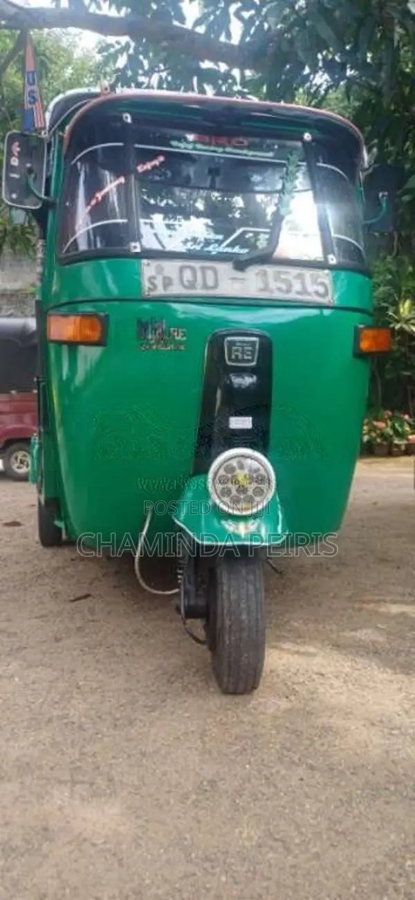 Bajaj 2 Stroke 2006 Three Wheel (Used)