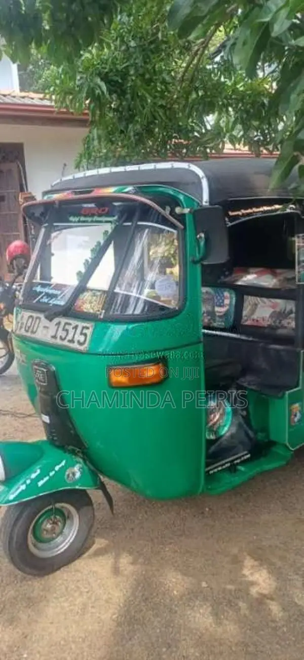 Bajaj 2 Stroke 2006 Three Wheel (Used)