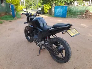 Yamaha FZ Version 2 2016 Motorbike (Used)